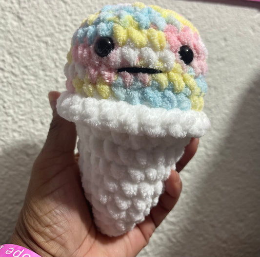 CROCHET ICE CREAM CONES